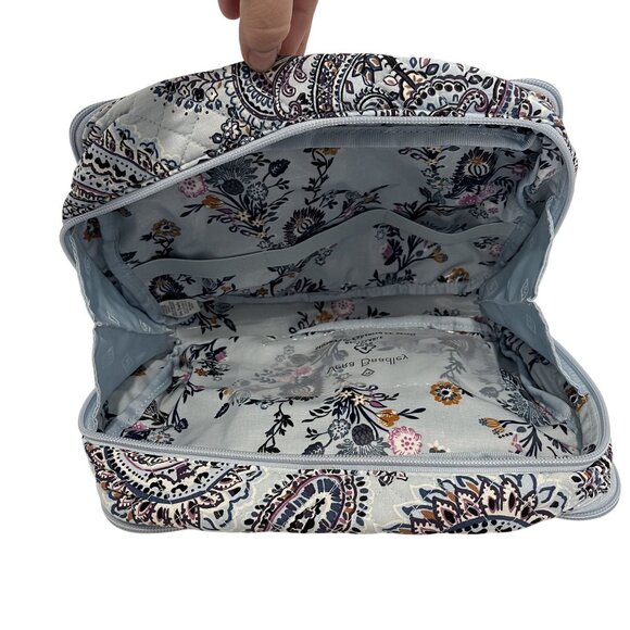 NWT Vera Bradley Ultimate Travel Case Soft Sky Paisley Quilted Fabric Lightweigh - Picture 9 of 12